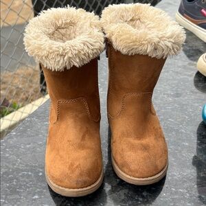 Cozy Tan Suede Boots with Faux Fur Lining